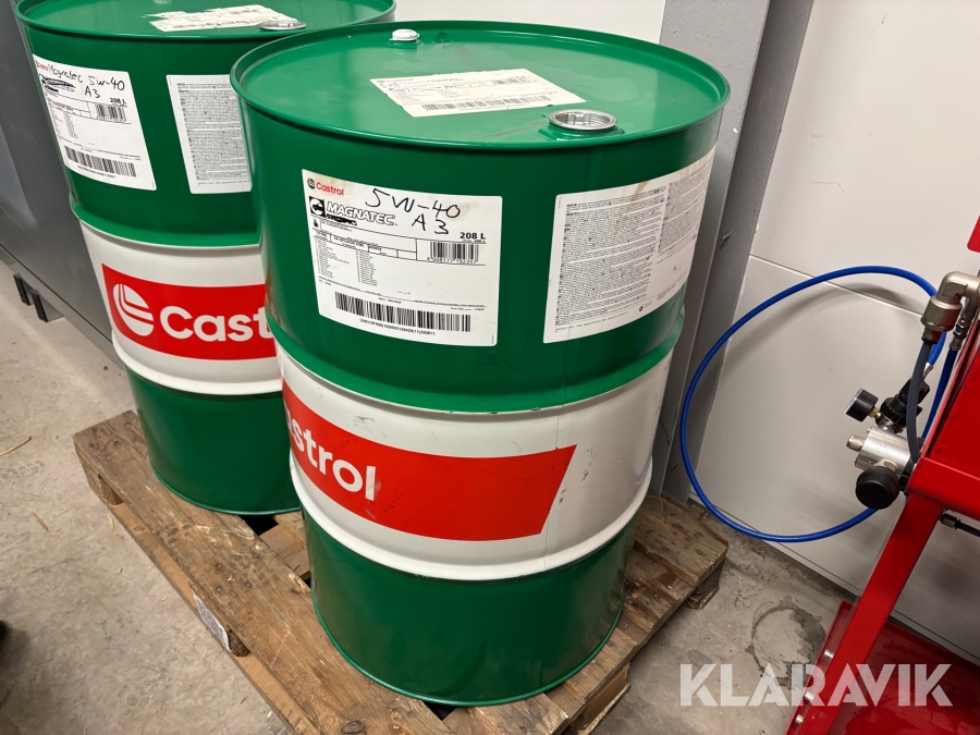 Fat med olja Castrol Magnatec 5w40 a3/b4 208liter