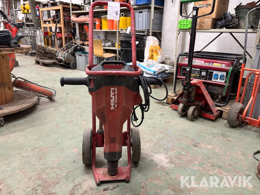 Borrmaskin Hilti Te 2000 -AVR med kärra & spett