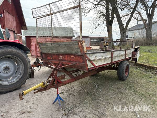 Fastgödselspridare JF AV-4