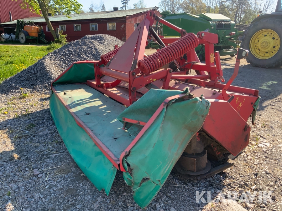 Frontmonterad slåtterkross Kverneland Taarup 3532 F