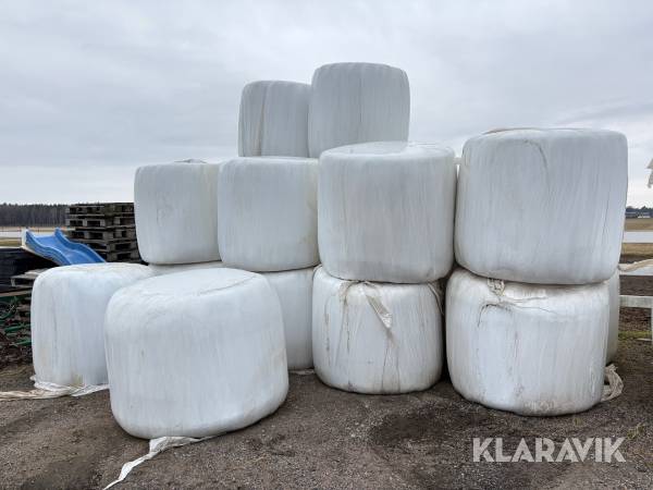 Hösilage 20 balar