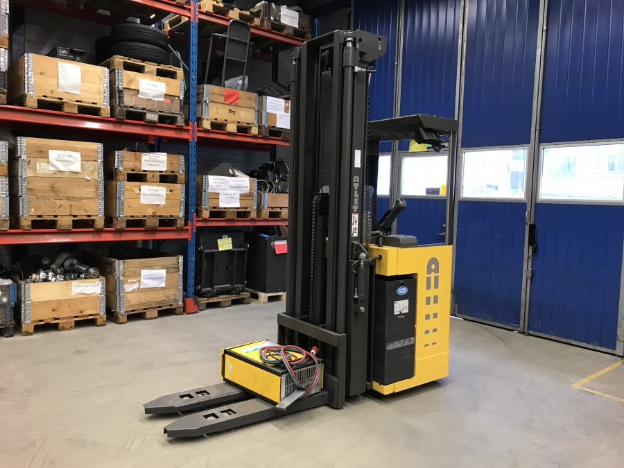 Sittstaplare 6,3 m med vågindikator/kamera