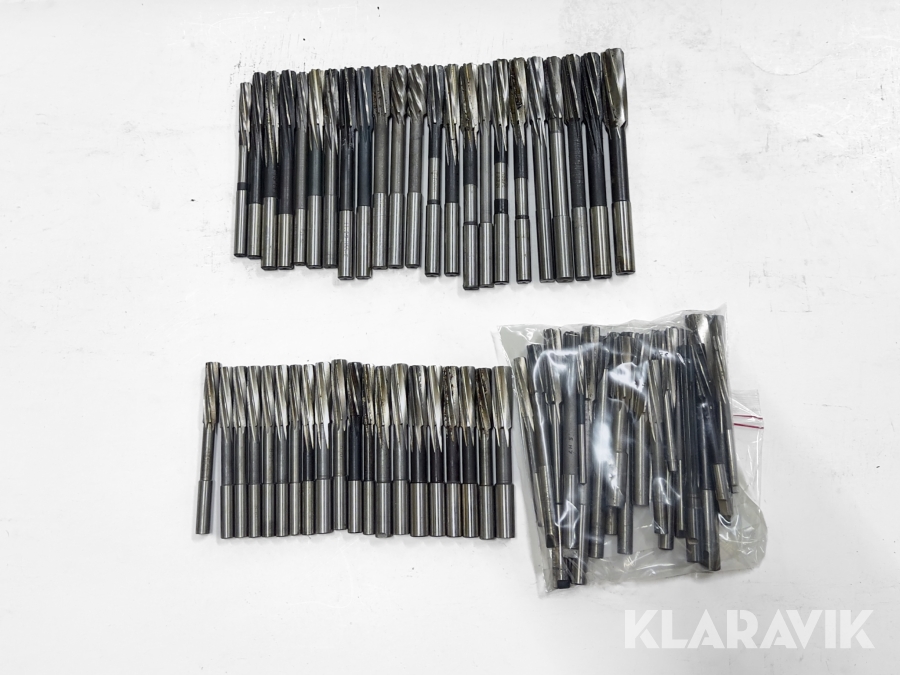 Parti med maskinbrotchar, dia 4,5-15mm