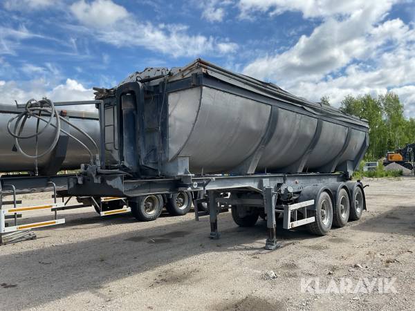 Asfaltstrailer Parator STI 17-24