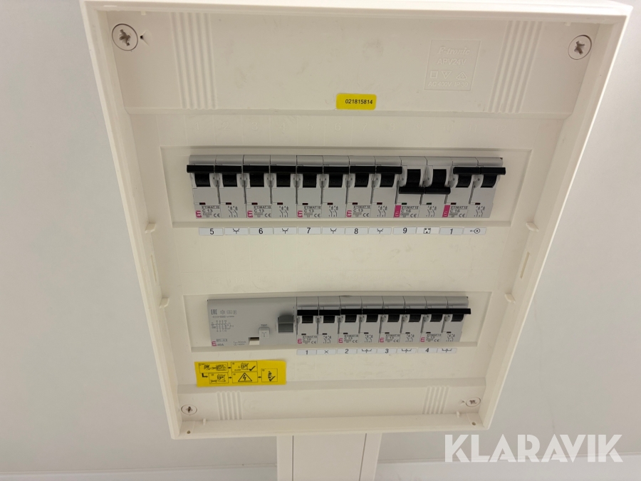 Stålmodul Bod börsen 20 fot med wc & pentry