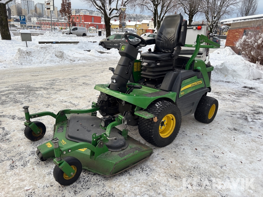 Åkgräsklippare John Deere 1580 TerrainCut