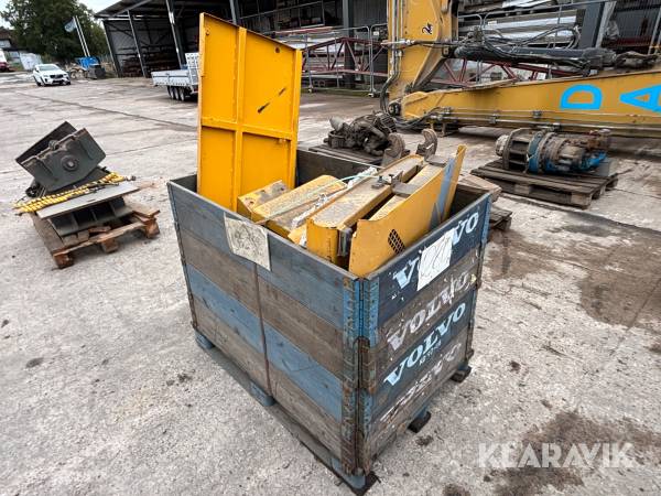Diverse plåtar Volvo EC280