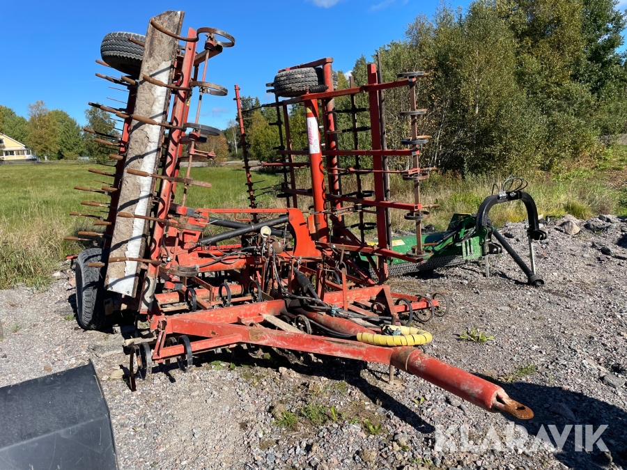 Harv Gregorie Besson Europe