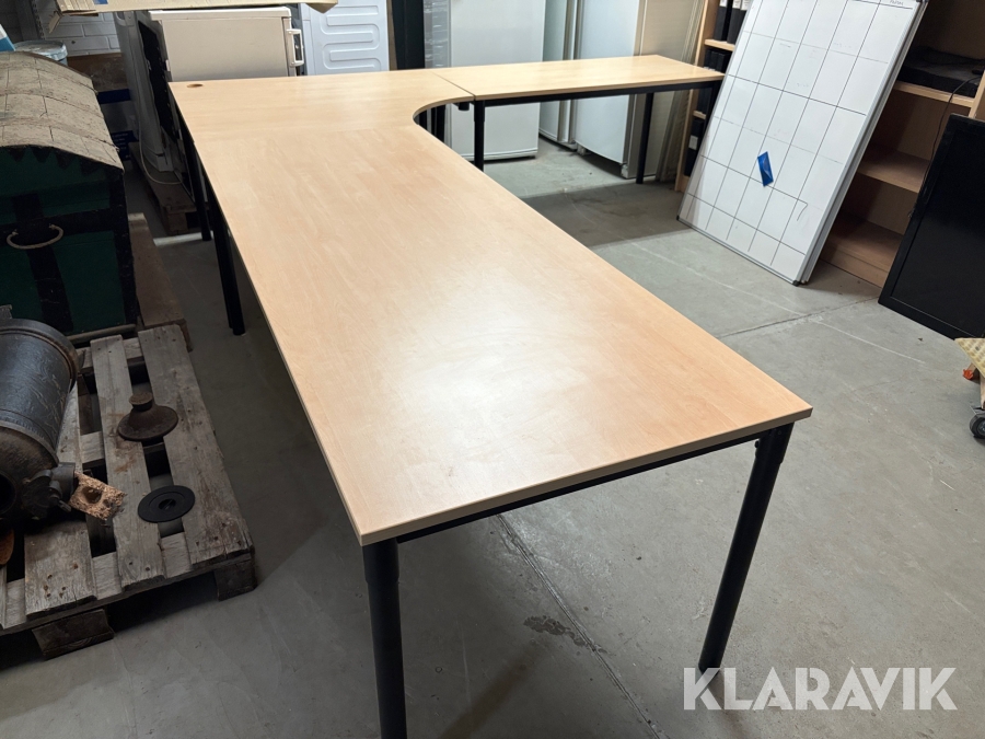 Kontorsbord 3000x2600mm 1st