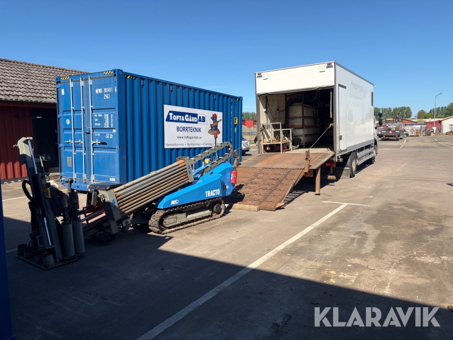Ekipage borrigg Tracto 4X med lastbil