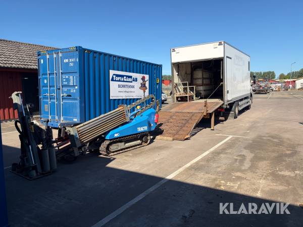 Ekipage borrigg Tracto 4X med lastbil