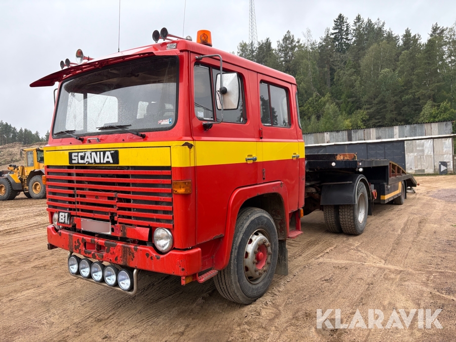 Trailerdragare Scania LB81S med maskintrailer