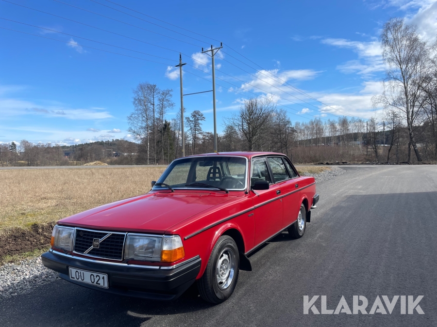 Veteranbil Volvo 240 -1983
