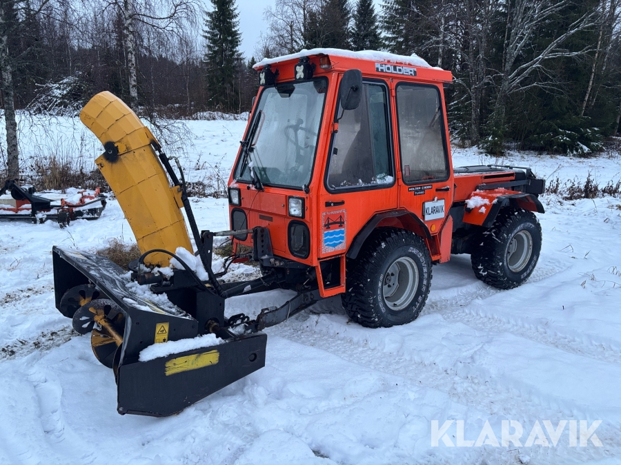 Redskapsbärare Holder C 6000 turbo med 2st snöslungor och klippdäck