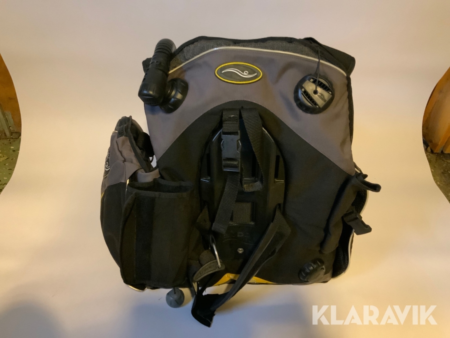 Bcd/ flytväst Boddy Explorer, Borgholm, Klaravik auktioner