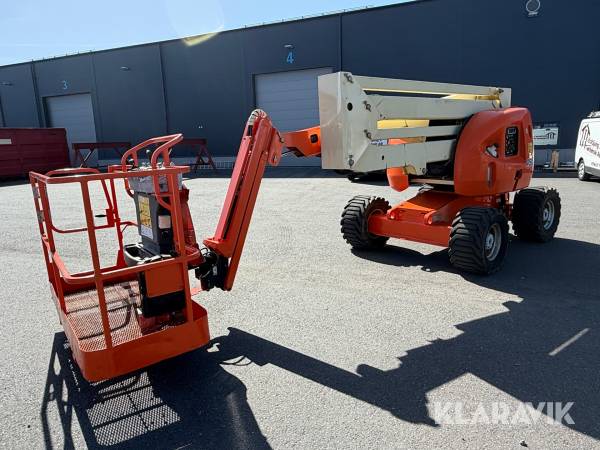 Vikbomslift JLG 450AJ serie 2