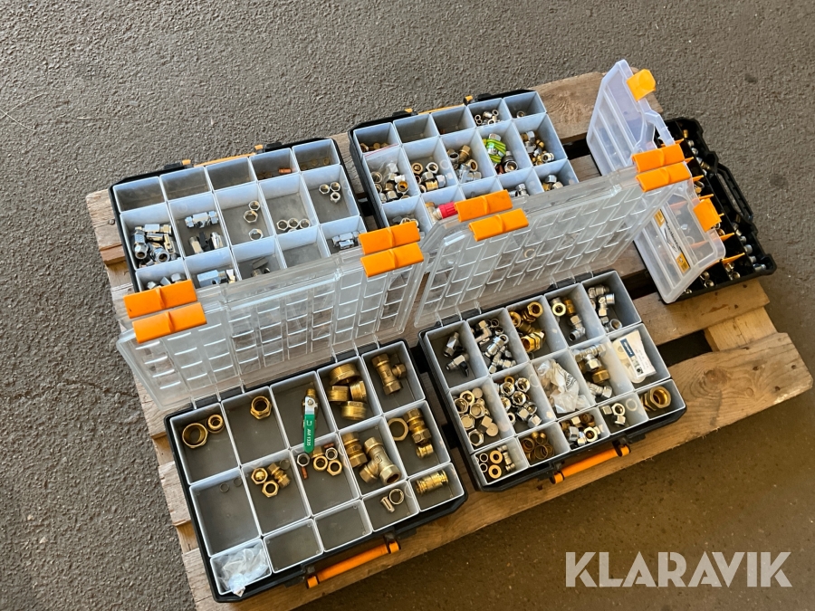 Sortimentlådor med VVS tillbehör