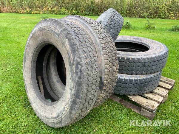 Vinterdäck med dubb Bridgestone 10R22.5 5st
