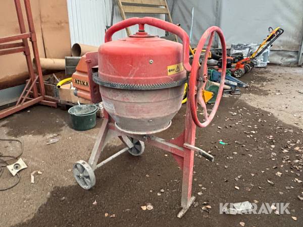 Cementblandare Atika 145s