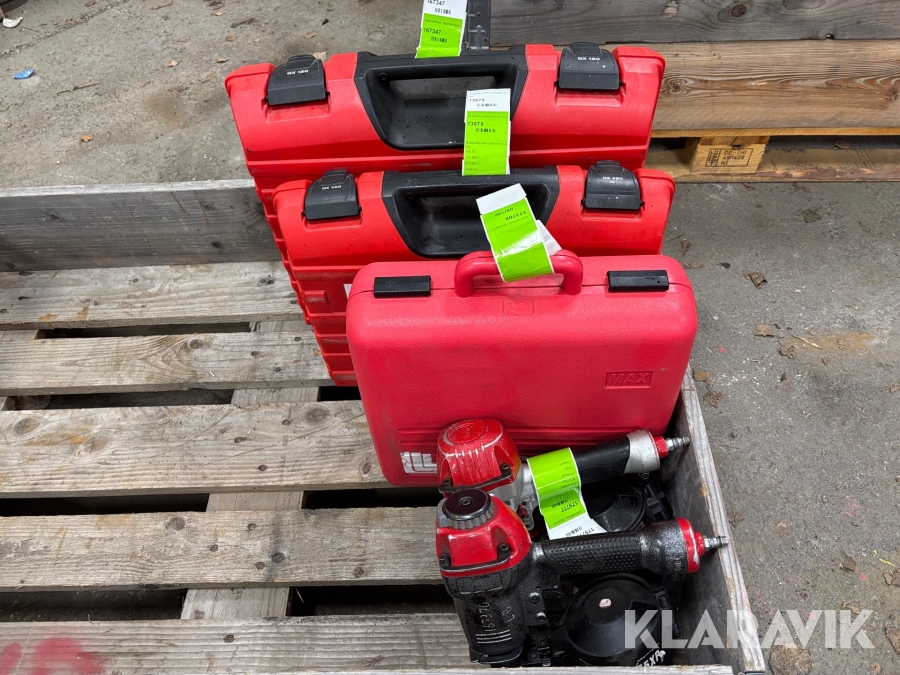 Parti med byggmaskiner Hilti & Max