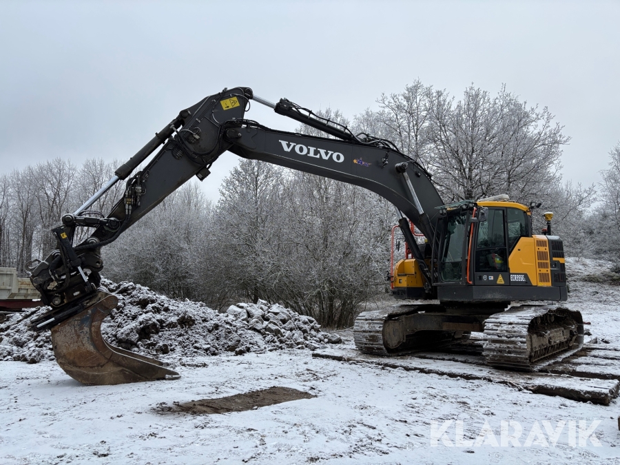 Grävmaskin Volvo ECR355EL med komplett 3d grävsystem, tiltrotator & redskap, container med tank