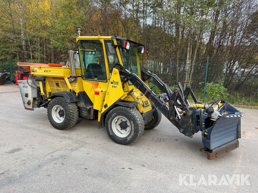 Redskapsbärare Wille 345 med plog & spridare
