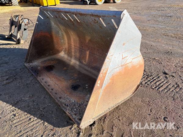 Skopa Volvo BM VME 92315