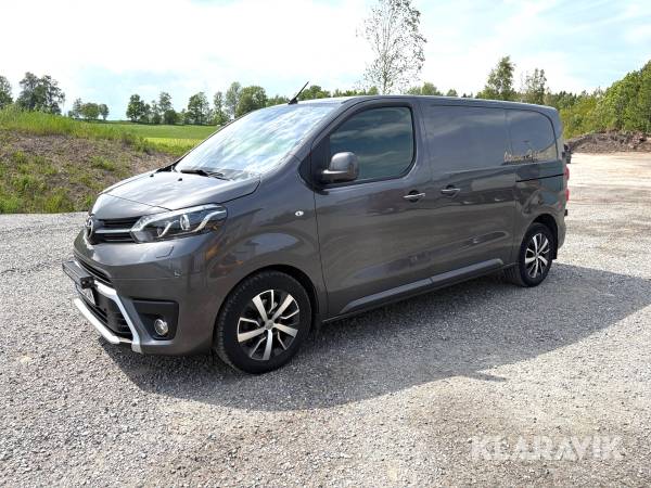 Skåpbil Toyota Proace