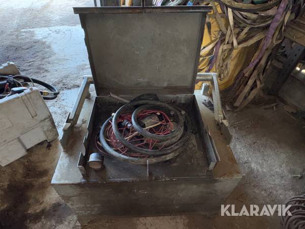 Bränsletank 300L Wikers 31A