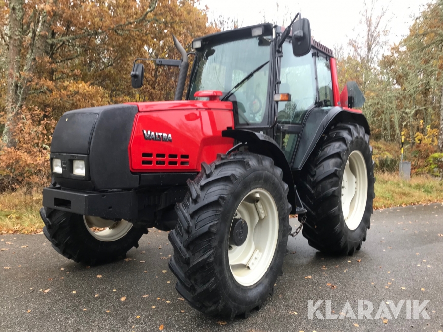 Traktor Valtra 6550