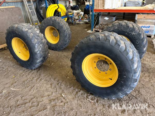 Entreprenaddäck Dunlop 405/70R20 4st