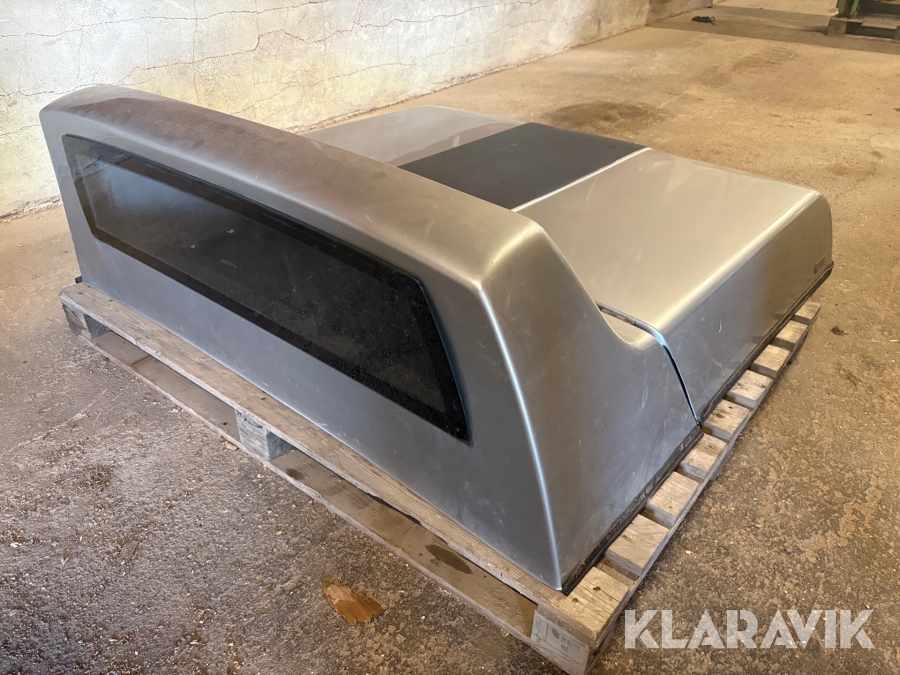 Kåpa till Nissan Kingcab Fiberteknik AB