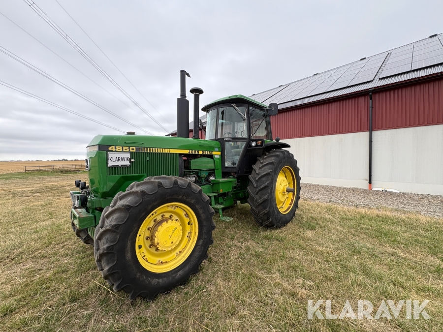 Traktor John Deere 4850