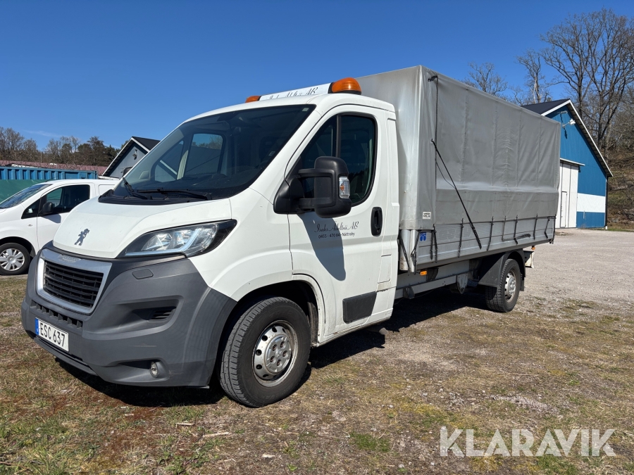 Lätt Lastbil Peugeut Boxer