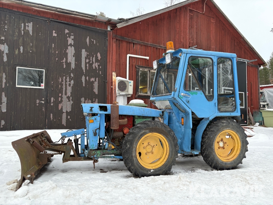 Veterantraktor Holder AG3 med hytt