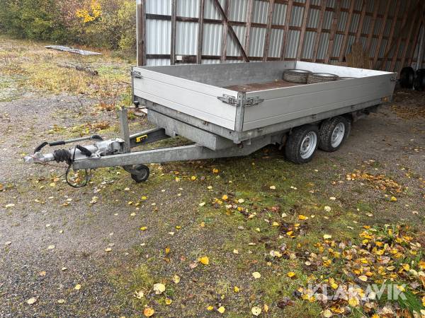 Släpkärra Saris C3500 med elhydraulisk tipp