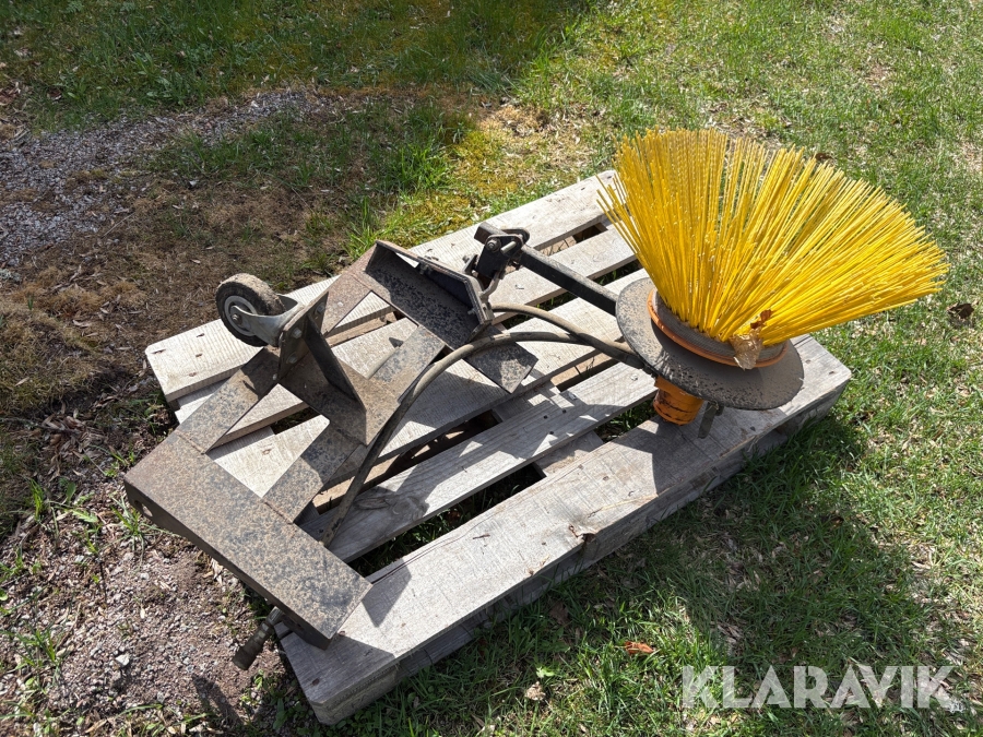 Sidoborste hydraulisk med Kubota-fäste