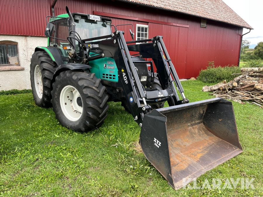 Traktor Valtra Valmet 6800 med Trima frontlastare