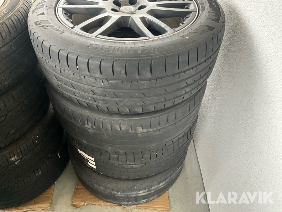 Sommardäck med fälg Kumho 235/55 R19