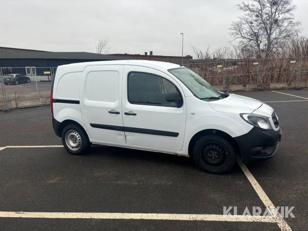 Skåpbil Mercedes-Benz Citan 109