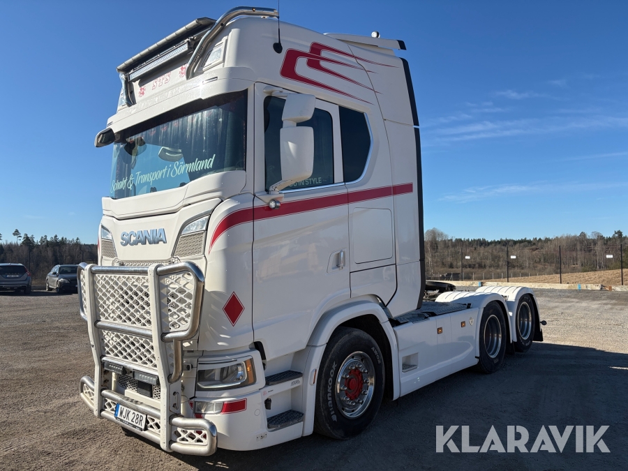Dragbil Scania S650