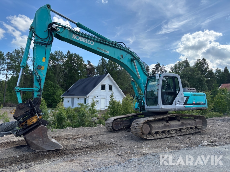 Grävmaskin Kobelco SK 250N LC6 med tiltrotator och skopor