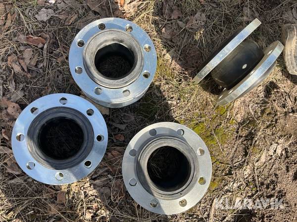 Gummimellandel DN100 BS4504 PN16 4 st