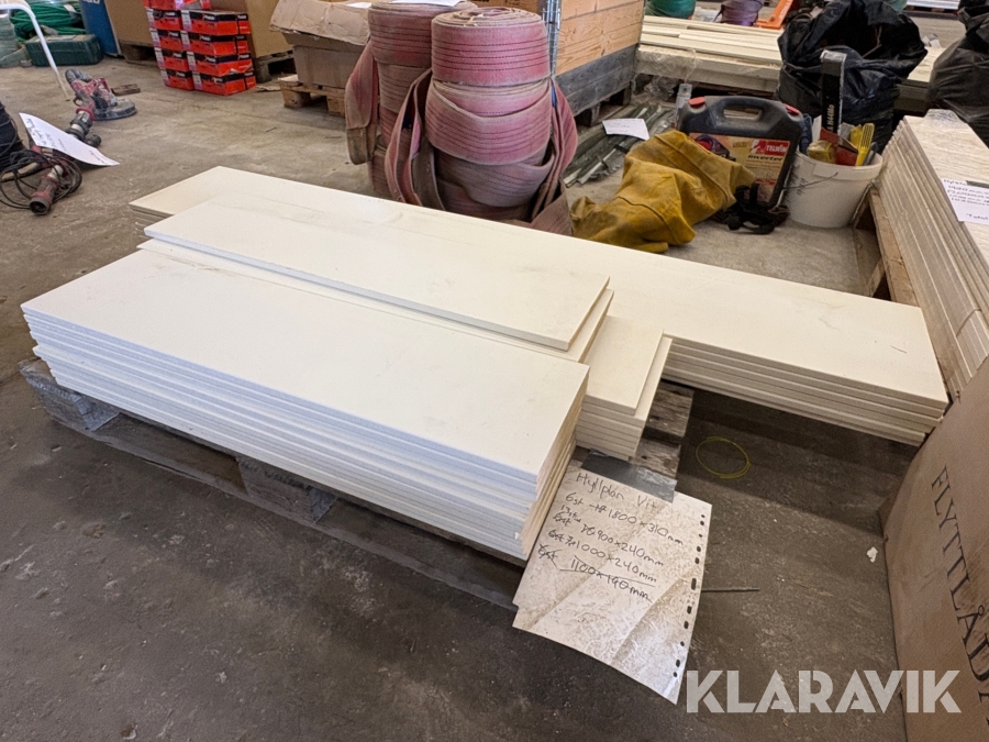 Hyllplan Vit