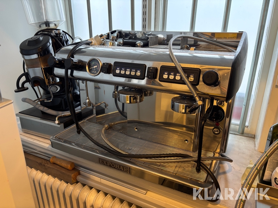 Kaffemaskin Expobar med kaffekvarn