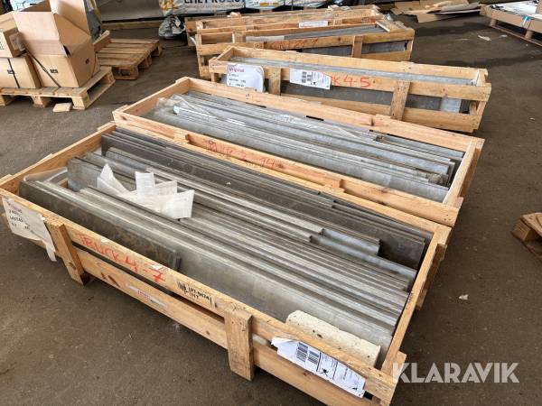 Parti med stenskivor ca 90st