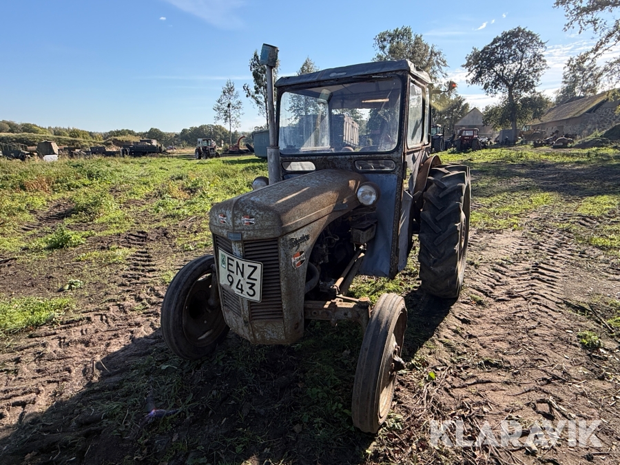 Traktor Ferguson TEA-20B
