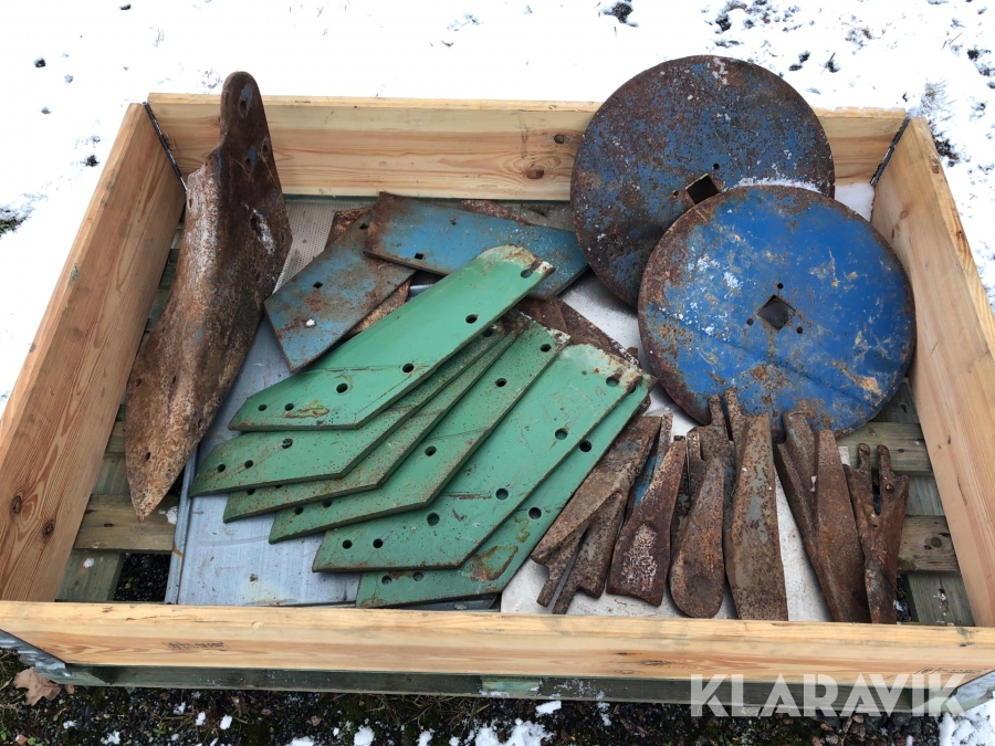 Delar till plog Överum och Kverneland