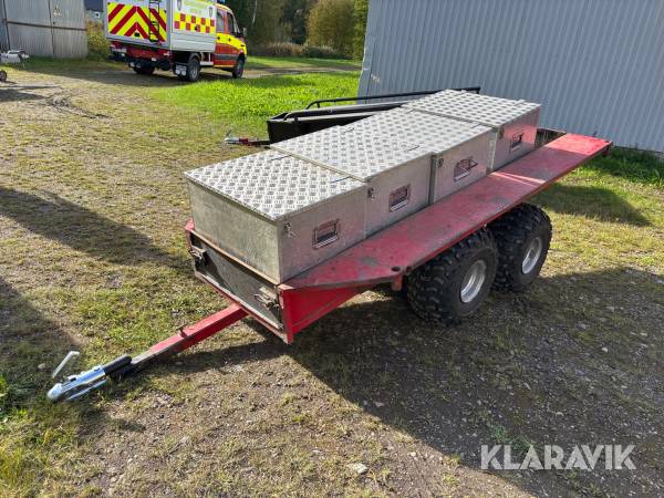 Trängsläp till fyrhjuling
