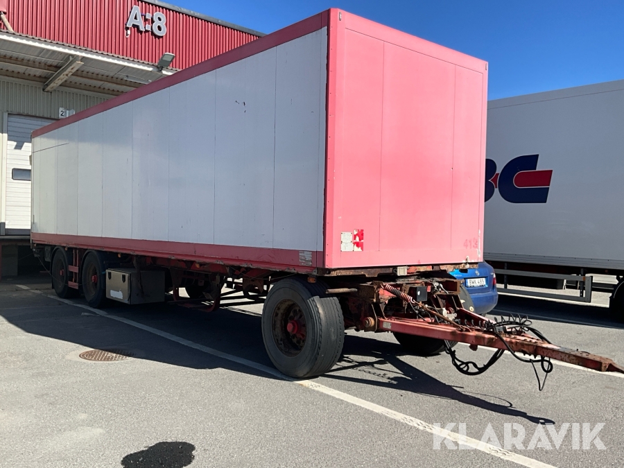 Släp Schmitz Fp 25 med bakgavellyft